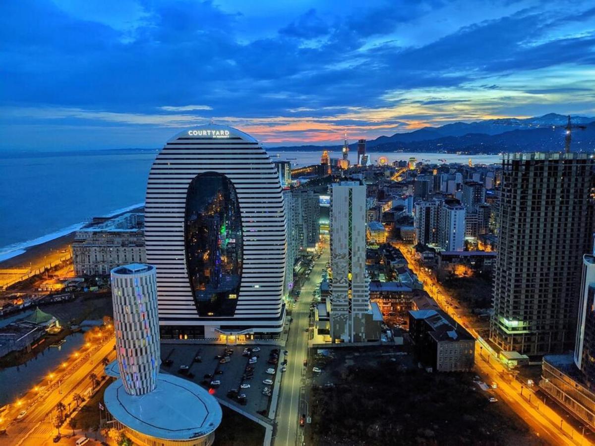 Orbi City Batumi Bagian luar foto