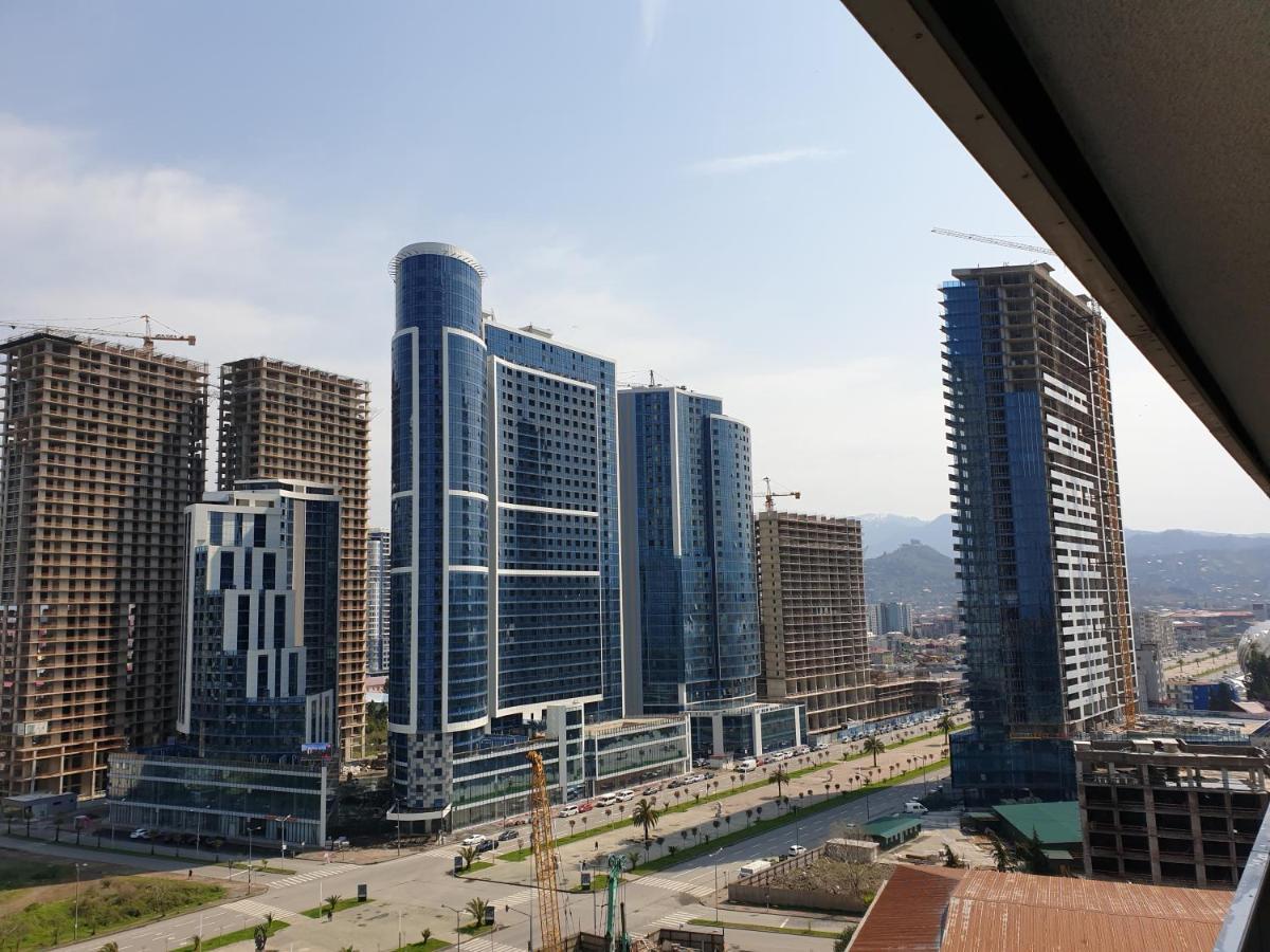 Orbi City Batumi Bagian luar foto